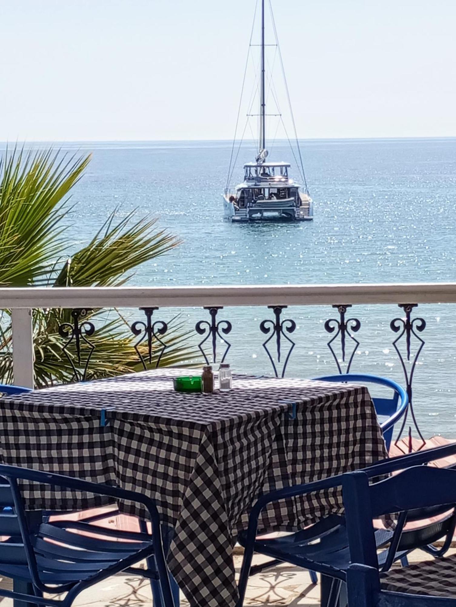 Svetlana & Michalis Oasis Hotel Agia Marina  Luaran gambar